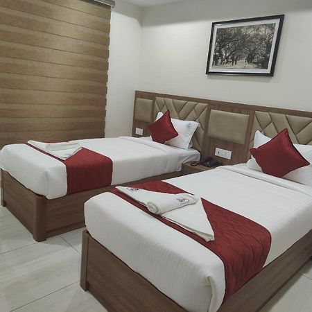 Rr Mount Elite Suites Čennai Exteriér fotografie
