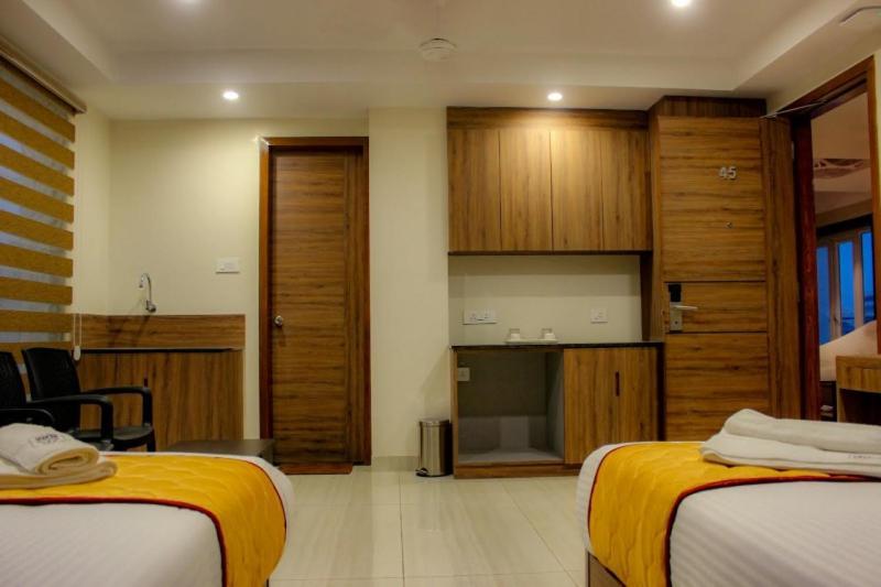 Rr Mount Elite Suites Čennai Exteriér fotografie